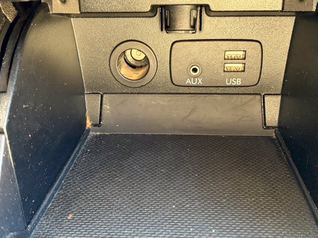 Used 2016 Subaru Outback 3.6R Limited AWD/4WD image 25