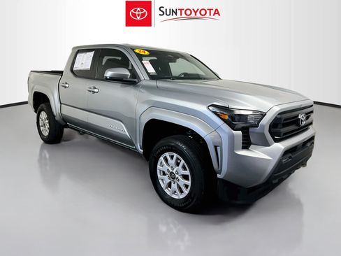 Used 2024 Toyota Tacoma SR5 RWD image 1