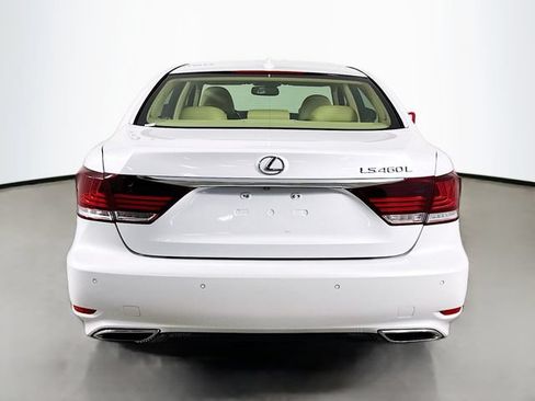 Used 2017 Lexus LS 460 L RWD image 6