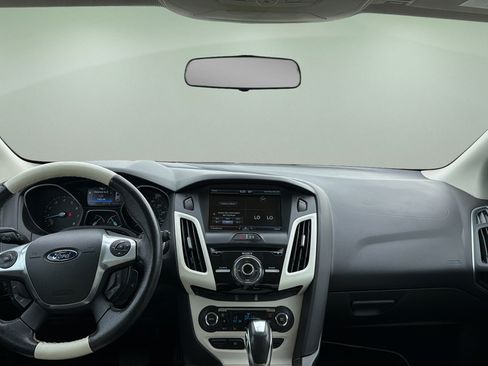 Used 2013 Ford Focus Titanium FWD image 7