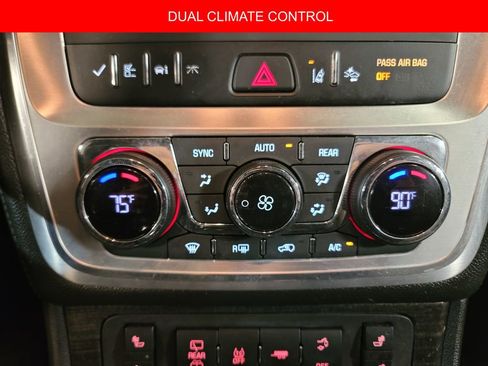 Used 2017 GMC Acadia Limited SLT image 17