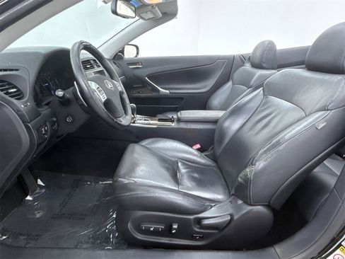 Used 2015 Lexus IS 250C image 16
