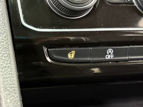 Used 2019 Volkswagen Atlas SEL AWD/4WD image 26