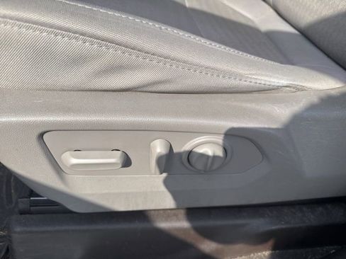 Used 2020 Chevrolet Silverado 1500 LT w/ All-Star Edition image 11