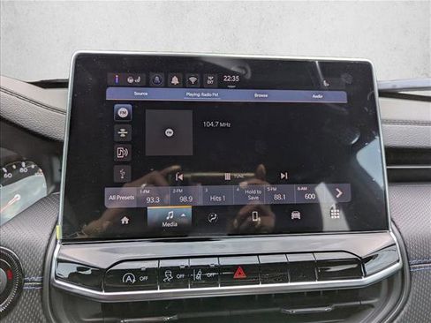 New 2026 Jeep Compass Latitude image 18