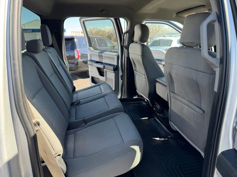 Used 2017 Ford F250 XLT w/ FX4 Off-Road Package image 25