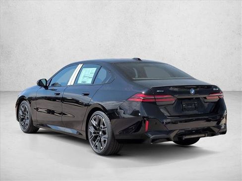 New 2026 BMW 530i xDrive w/ M Sport Package AWD/4WD image 9