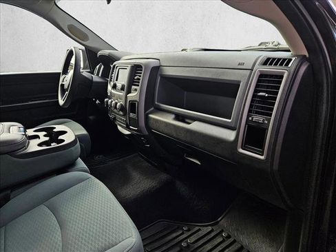 Used 2018 RAM 1500 Express w/ Express Value Package image 22