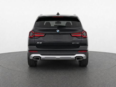 Used 2024 BMW X3 sDrive30i w/ Convenience Package RWD image 4