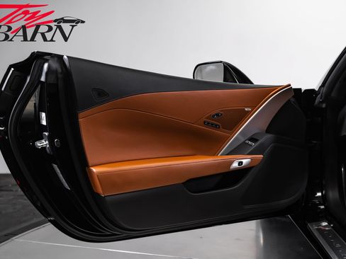 Used 2014 Chevrolet Corvette Stingray Convertible w/ 2LT Preferred Equipment Group RWD image 26