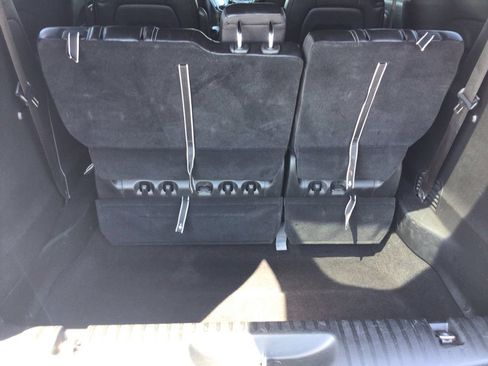Used 2025 Chrysler Pacifica Select FWD image 13