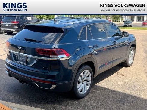 Used 2023 Volkswagen Atlas Cross Sport SE AWD/4WD image 4