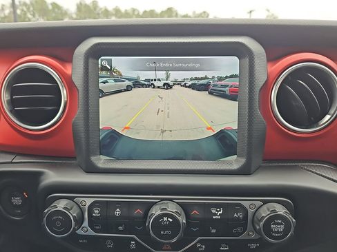 Used 2021 Jeep Gladiator Rubicon image 28