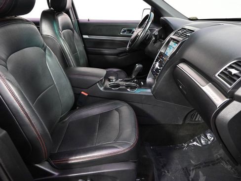 Used 2017 Ford Explorer Sport w/ Equipment Group 401A AWD/4WD image 16
