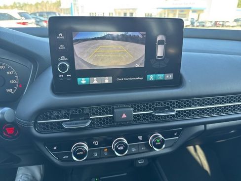 Used 2023 Honda HR-V EX-L image 17