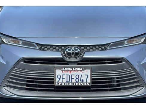 Used 2023 Toyota Corolla LE FWD image 40