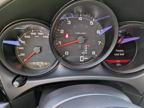 Used 2018 Porsche Macan Sport Edition image 11