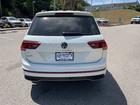Used 2024 Volkswagen Tiguan SE R-Line FWD image 34
