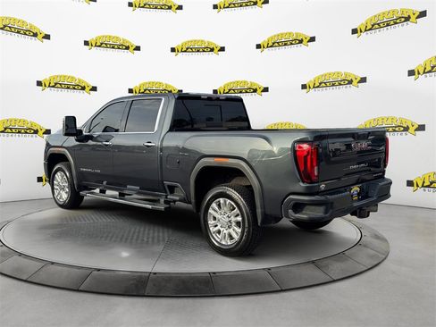 Used 2021 GMC Sierra 2500 Denali w/ Denali Ultimate Package image 3