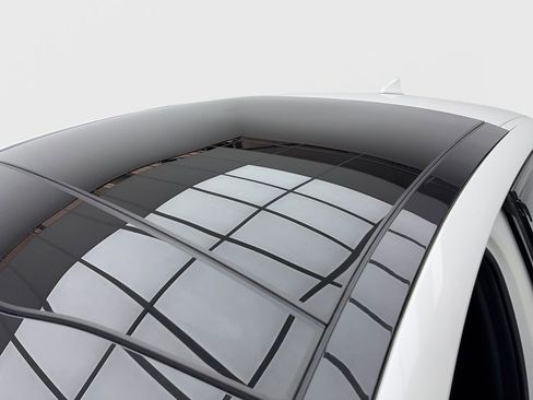 Used 2023 Kia Stinger GT2 image 14