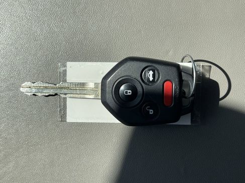 Used 2021 Subaru Forester AWD/4WD image 39