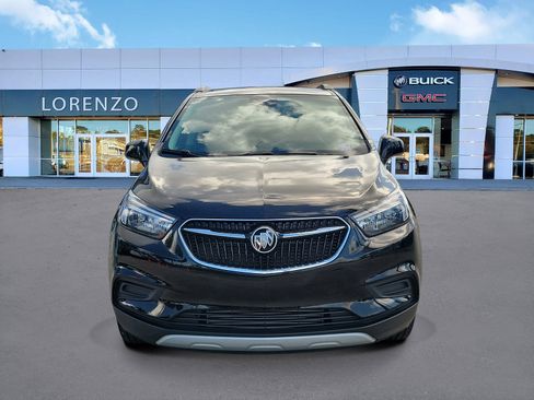 Used 2022 Buick Encore Preferred w/ Safety Package image 2