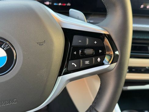 Used 2025 BMW 330i 330i w/ Premium Package image 22