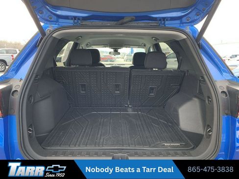 Used 2024 Chevrolet Equinox LT w/ LPO, Floor Liner Package FWD image 18