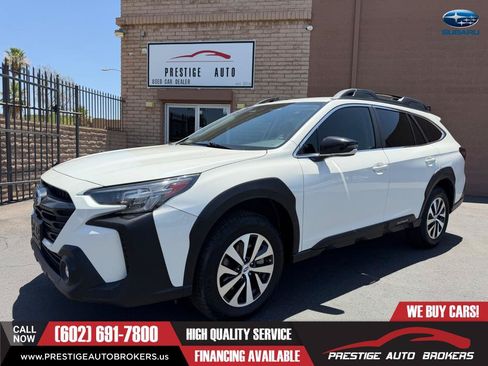 Used 2023 Subaru Outback Premium AWD/4WD image 2