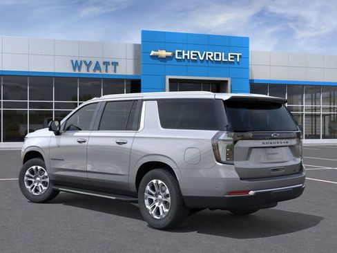 New 2026 Chevrolet Suburban LT w/ Comfort Package image 3