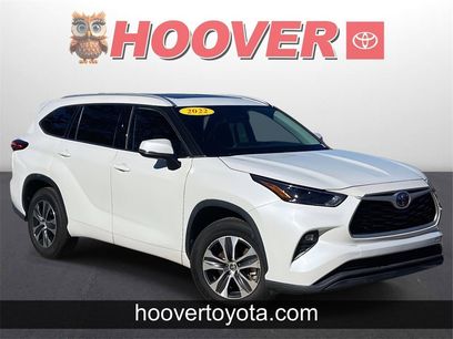 Used 2022 Toyota Highlander XLE