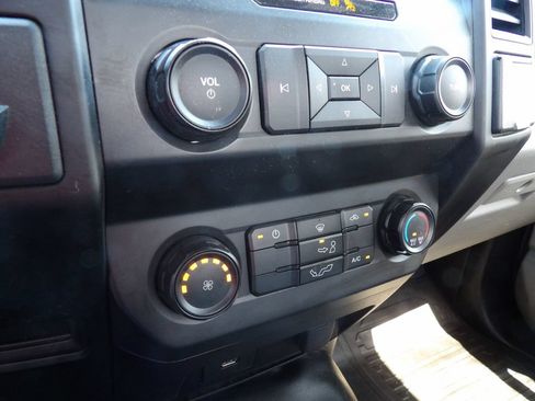 Used 2019 Ford F150 XL w/ Equipment Group 101A Mid RWD image 18