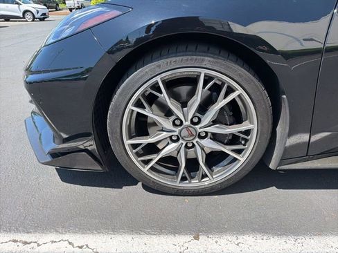 Used 2024 Chevrolet Corvette Stingray Preferred Conv w/ Z51 Performance Package RWD image 4