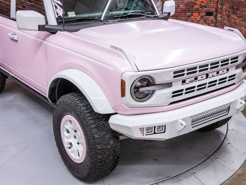 Used 2024 Ford Bronco Wildtrak AWD/4WD image 17
