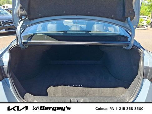 Used 2024 Nissan Sentra SR w/ SR Premium Package FWD image 31