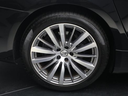 Used 2022 Maserati Quattroporte Modena Q4 AWD/4WD image 24