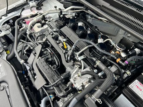 Used 2025 Toyota Corolla Hatchback w/ SE Package image 30