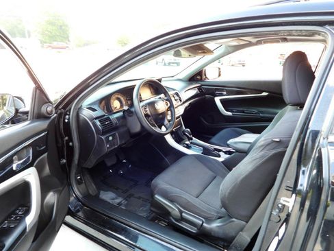 Used 2015 Honda Accord EX image 35