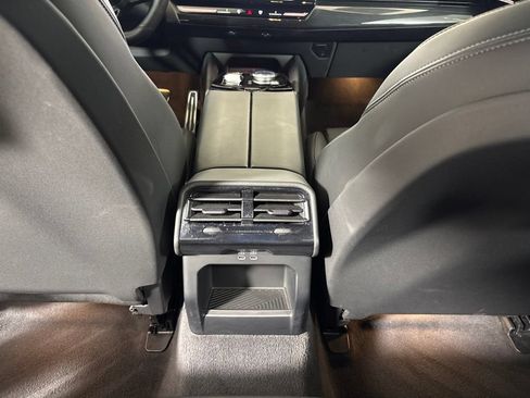 Certified 2026 BMW 530i w/ M Sport Package RWD image 30