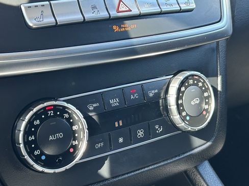 Used 2016 Mercedes-Benz GL 450 4MATIC image 18