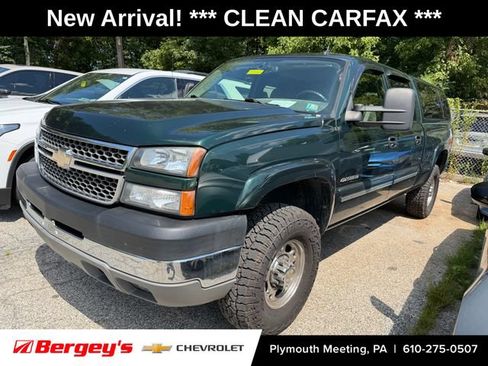 Used 2005 Chevrolet Silverado 2500 LS AWD/4WD image 1