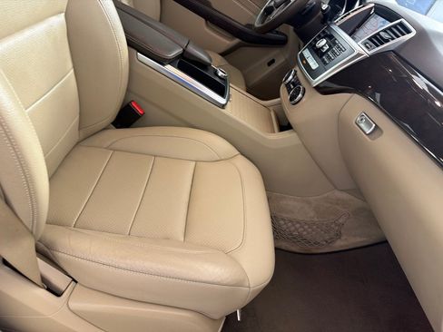 Used 2015 Mercedes-Benz ML 350 4MATIC w/ Premium 1 Package image 21