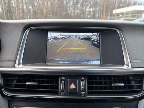 Used 2018 Kia Optima EX w/ Premium Package image 22