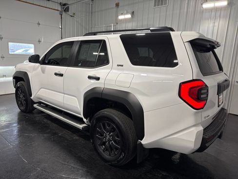 Used 2025 Toyota 4Runner SR5 AWD/4WD image 2