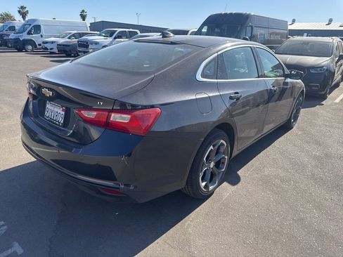 Used 2023 Chevrolet Malibu LT w/ Driver Confidence Package FWD image 3