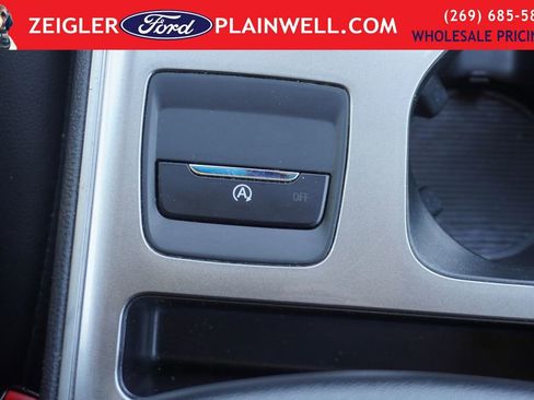 Used 2024 Ford Edge SEL image 23