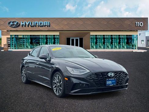 Used 2023 Hyundai Sonata Limited FWD image 1
