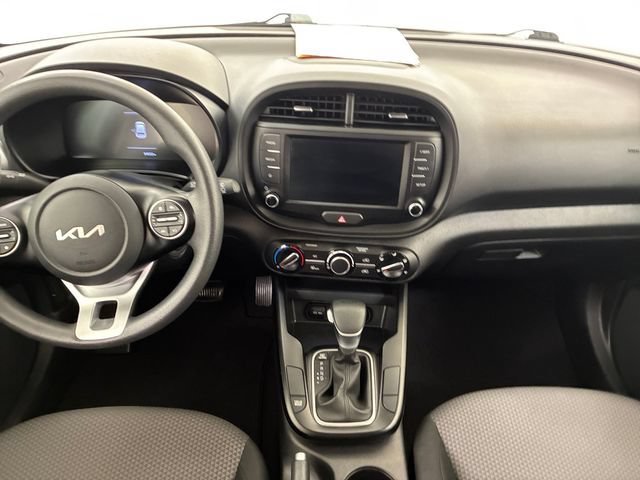 Used 2024 Kia Soul LX w/ Option Group 015 FWD image 21