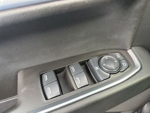 Used 2025 Chevrolet Silverado 1500 LT image 22