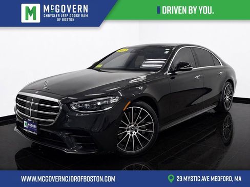 Used 2022 Mercedes-Benz S 580 4MATIC Sedan w/ AMG Line Package image 1